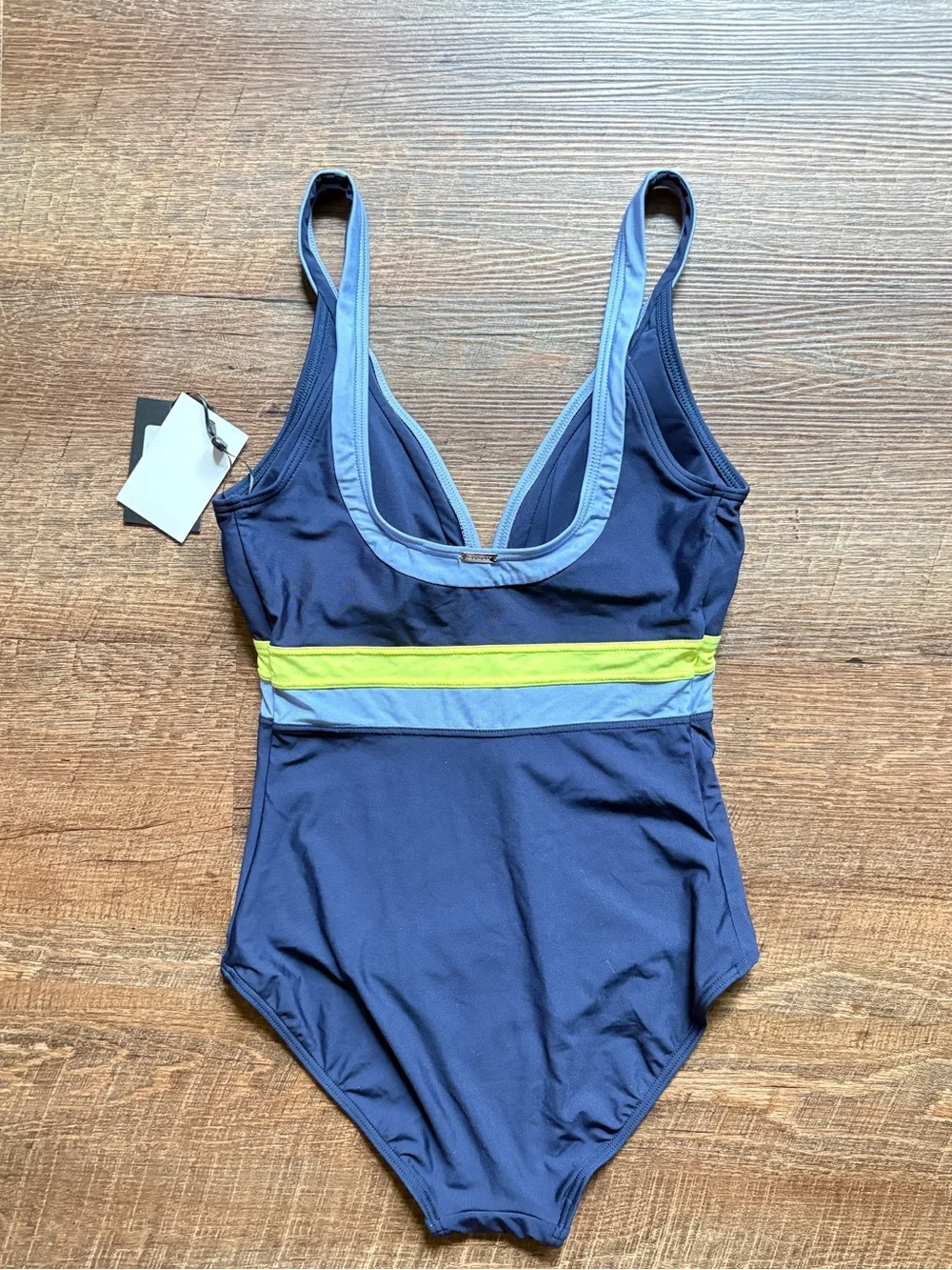 DKNY Colorblock swimsuit blue tri-color vacation summer beach resort sz 4 NWT - Picture 10 of 11